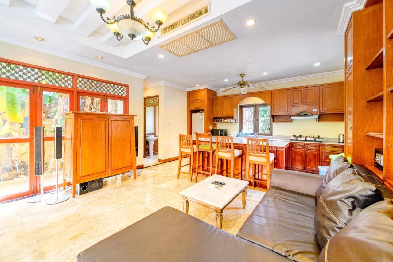 Bali Pool Villa, 5 Min To Walking Street & The Beaches Pattaya Eksteriør bilde