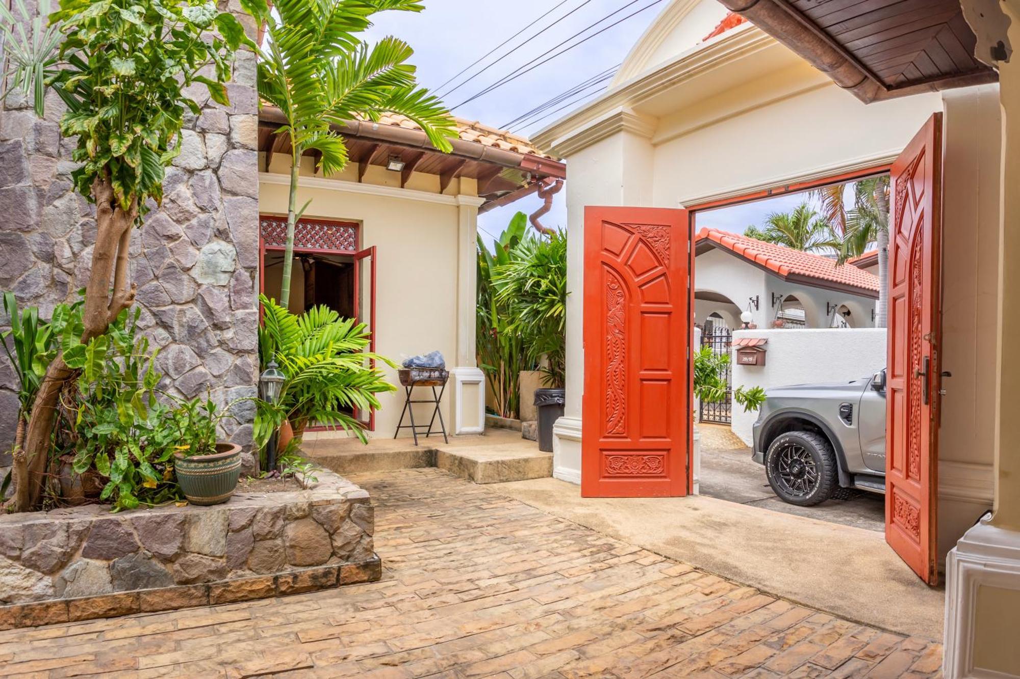 Bali Pool Villa, 5 Min To Walking Street & The Beaches Pattaya Eksteriør bilde